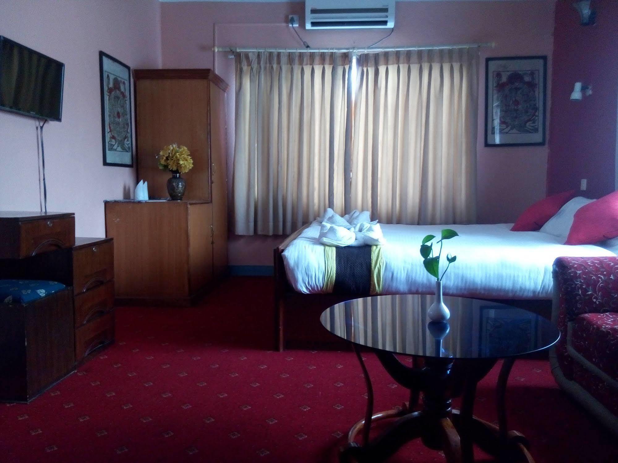 Amar Hotel Kathmandu Esterno foto